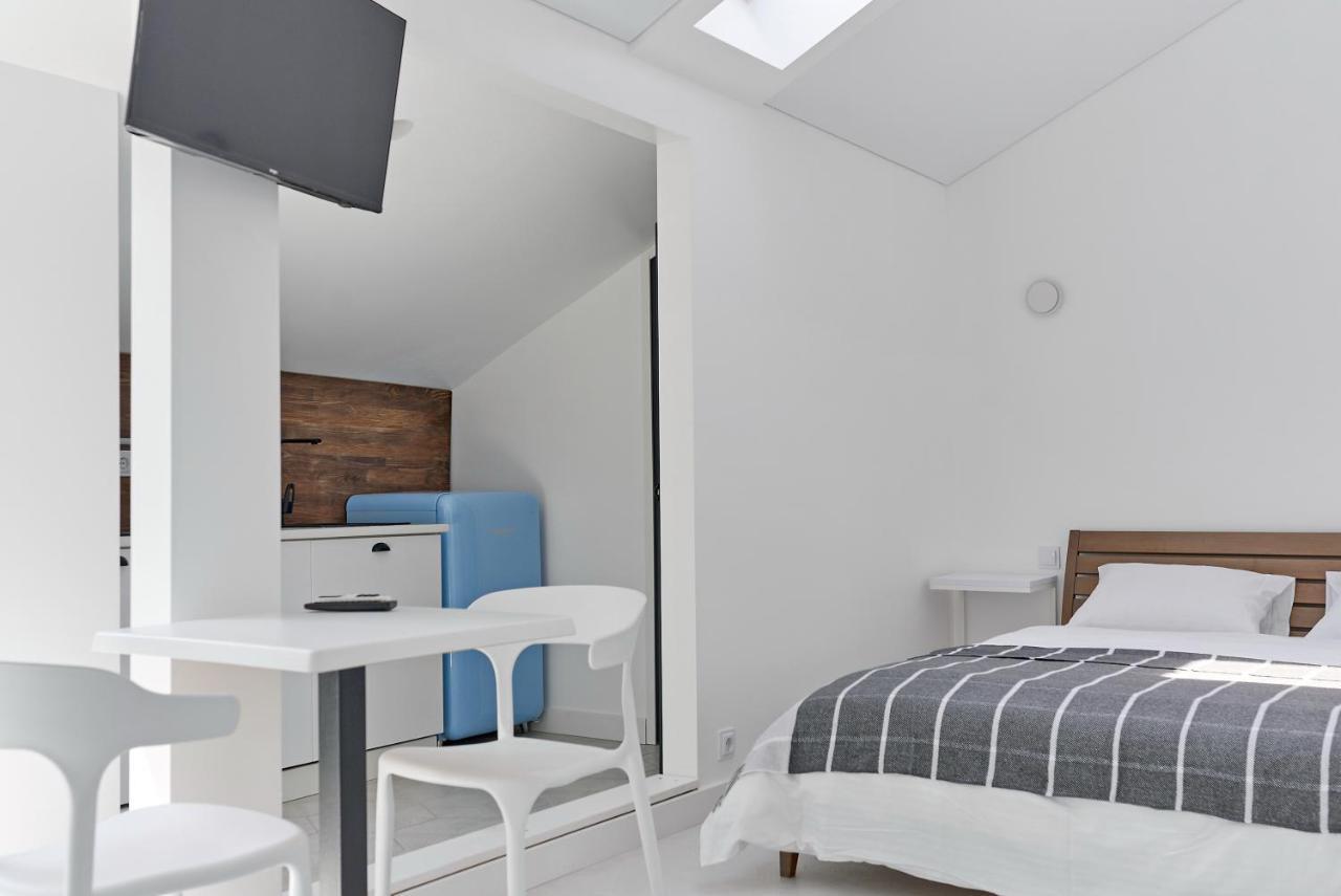 White Door Apartments Mansard Heart Of Odessa 2 外观 照片