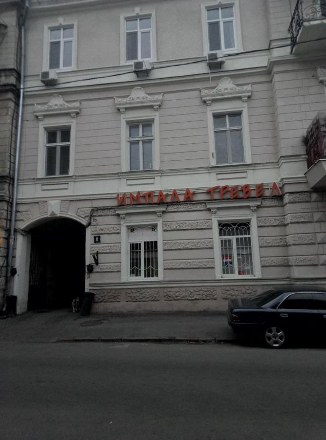 White Door Apartments Mansard Heart Of Odessa 2 外观 照片